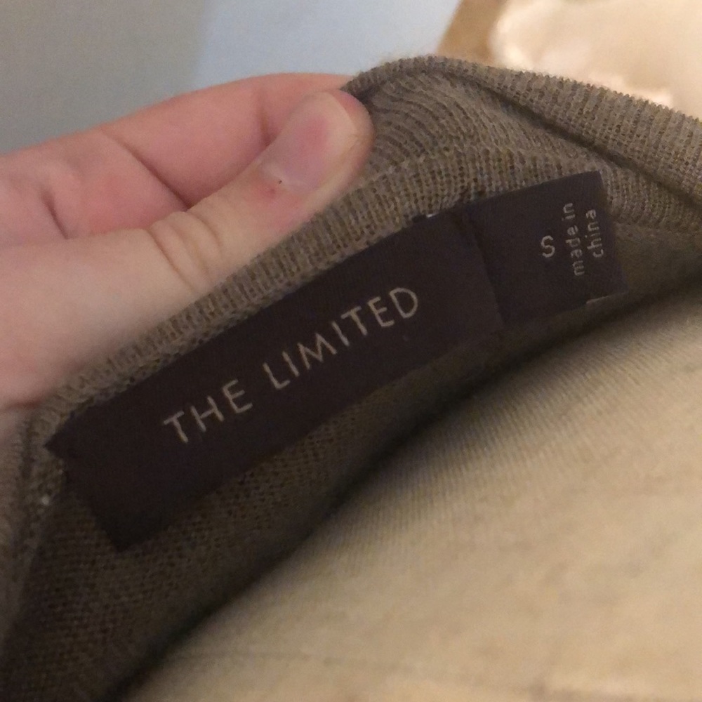 Thin Sweater - image 2